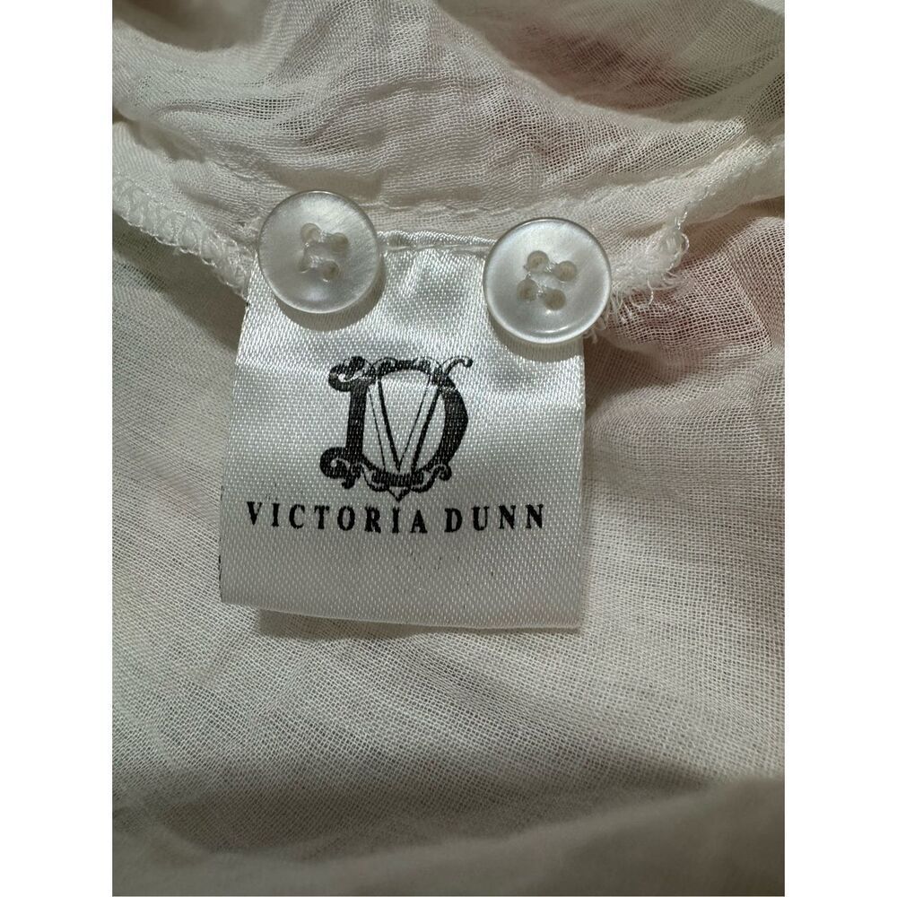 Victoria Dunn Magnolia Flutter Floral Sleeve Dress Size Medium Button - Picture 10 of 13